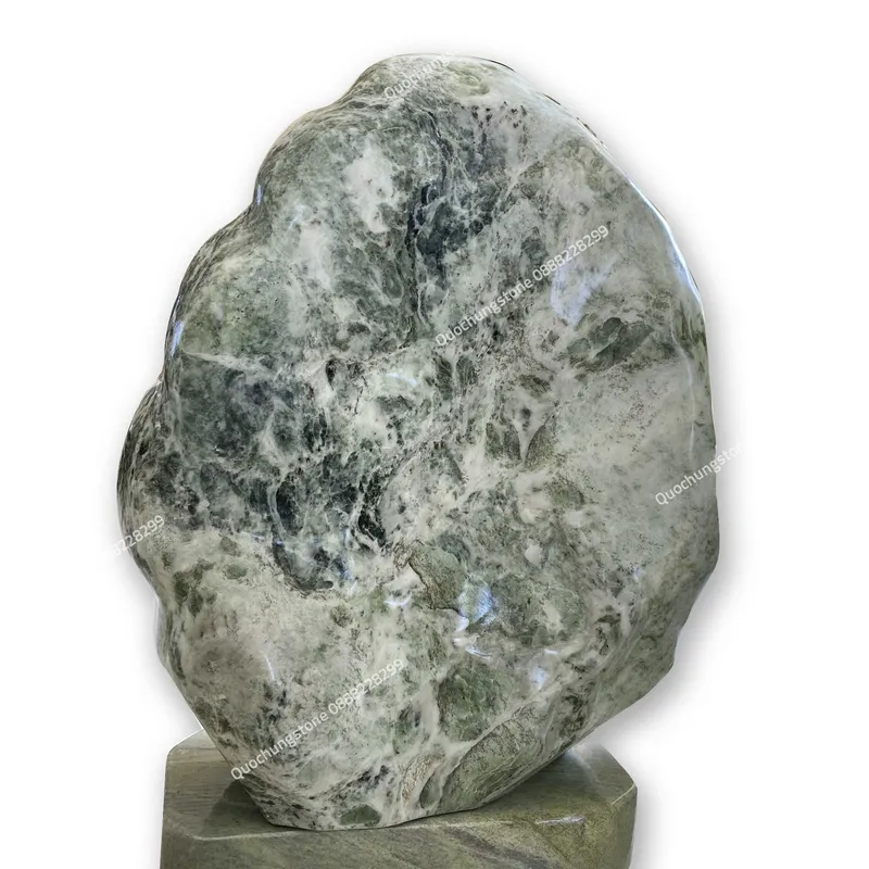 Núi Đá Serpentine Xanh Tự Nhiên 95kg