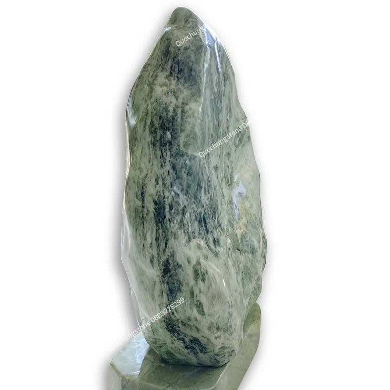 Núi Đá Serpentine Xanh Tự Nhiên 95kg