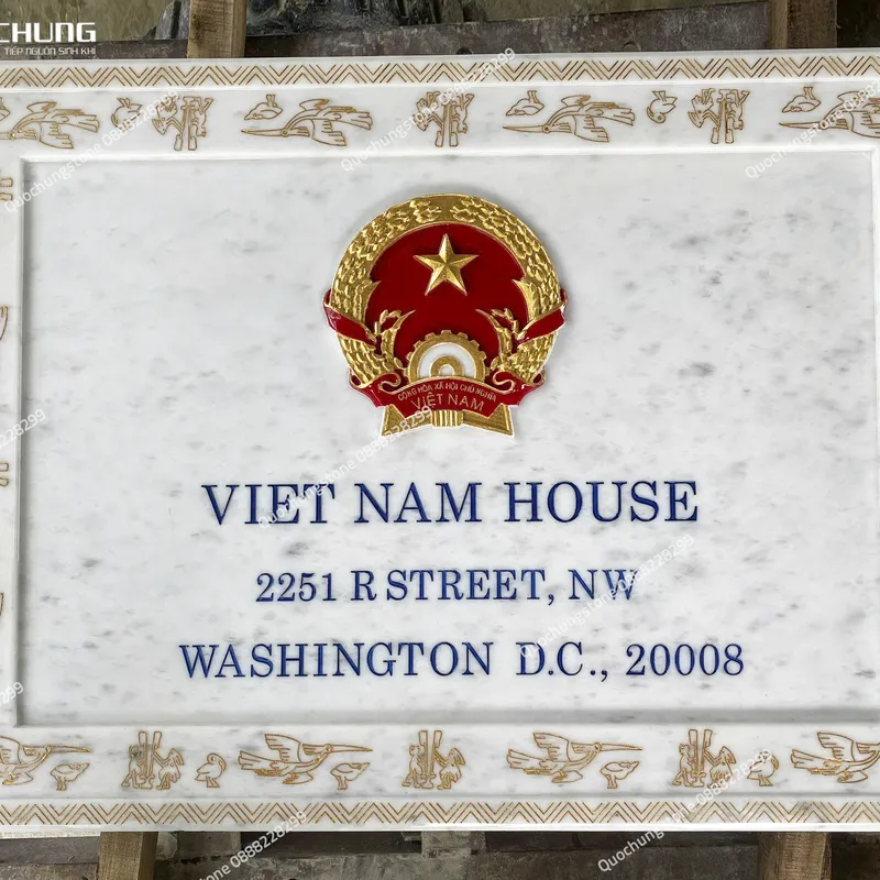Biển Hiệu Đại Sứ Quán Việt Nam Bằng Đá Trắng Tự Nhiên 