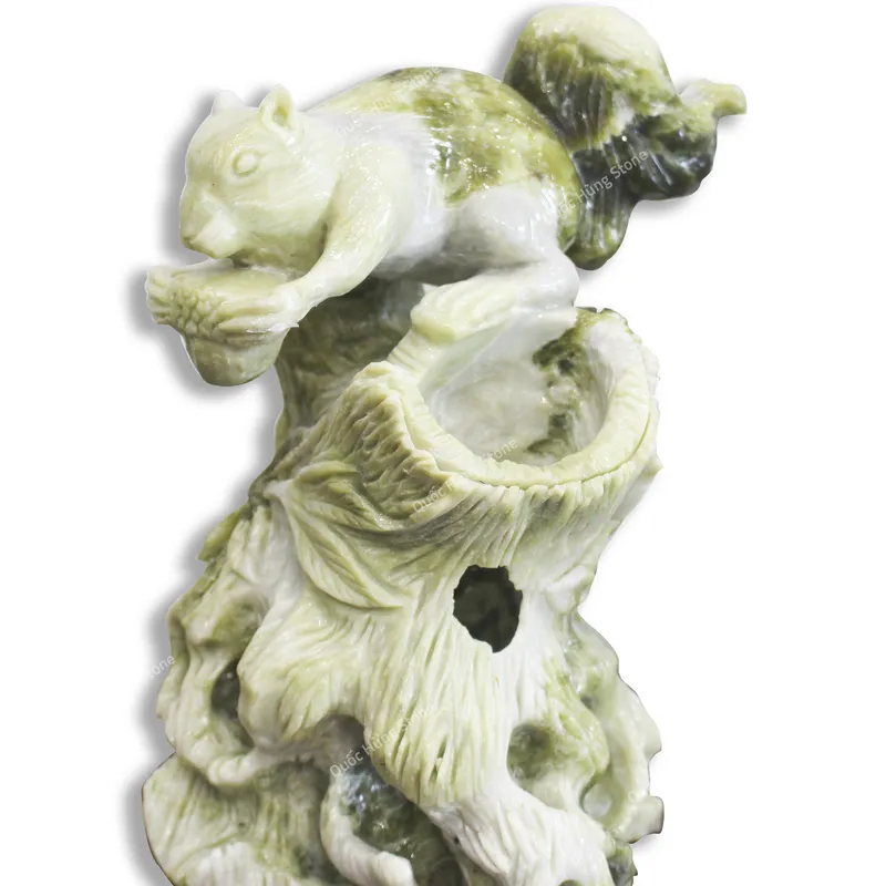 Tượng Sóc Đá Serpentine