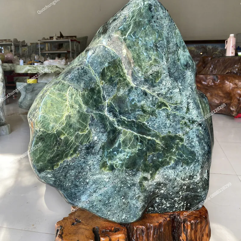 Núi Đá Serpentine Xanh 68kg