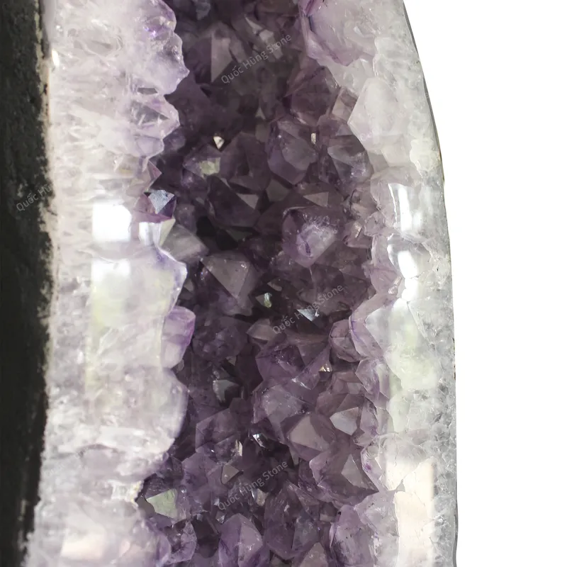 Hốc Thạch Anh Tím