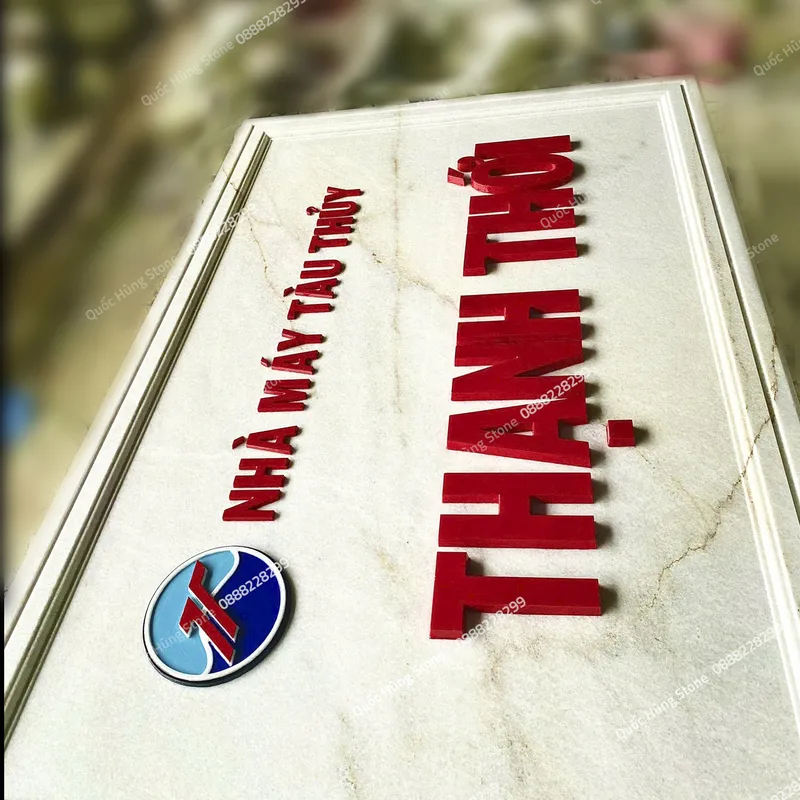 Biển Hiệu Doanh Nghiệp Bằng Đá Nguyên Khối – Tạo Dấu Ấn Đẳng Cấp Cho Thương Hiệu