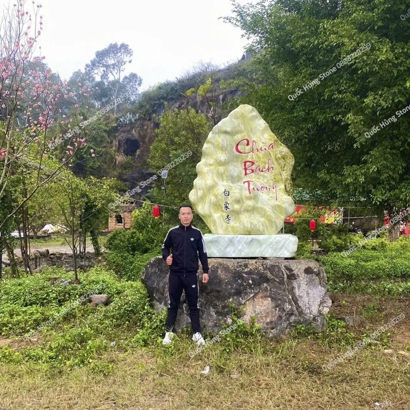 Biển Hiệu Đá Yên Bái - Vẻ Đẹp Tinh Tế Từ Thiên Nhiên