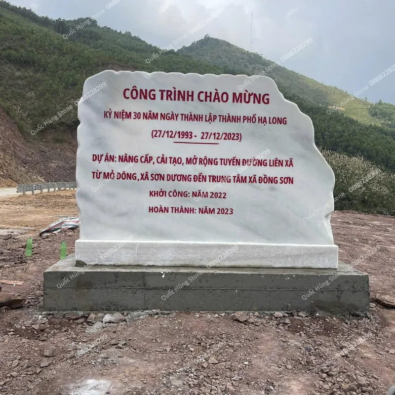 Biển Hiệu Đá Tự Nhiên - Giải Pháp Tối Ưu Cho Thiết Kế Thương Hiệu Doanh Nghiệp