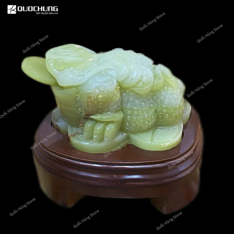 Thiềm Thừ  Ngọc Onyx - 18x9cm 