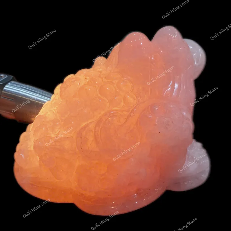 Thiềm Thừ Thu Hút Tài Lộc Thạch Anh Hồng 13x9,5x9cm