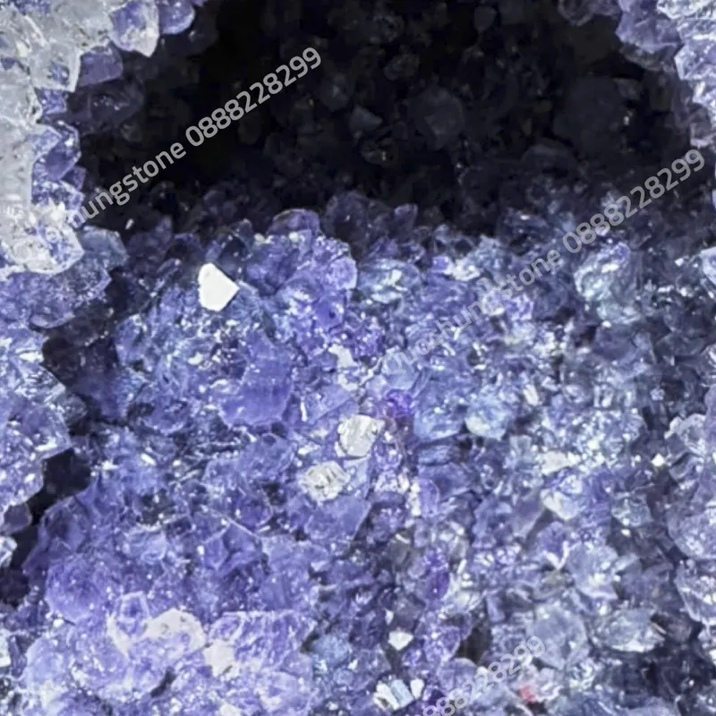 Hốc Đá Thạch Anh Tím 2.83kg – Bảo Vật Cho Người Làm Việc Trí Óc