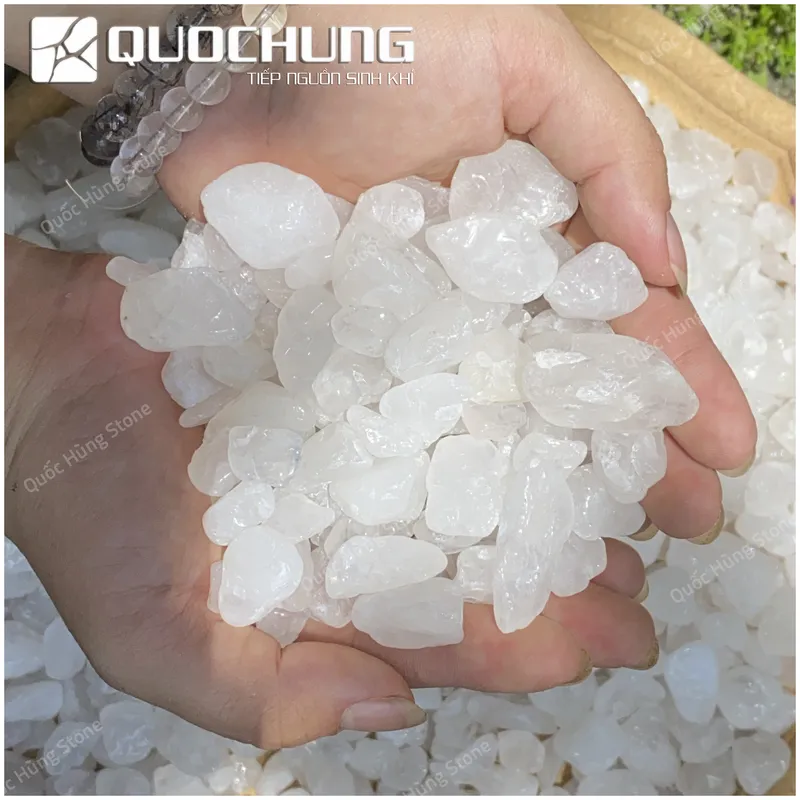 Đá Vụn Thạch Anh Trắng Mài Bóng