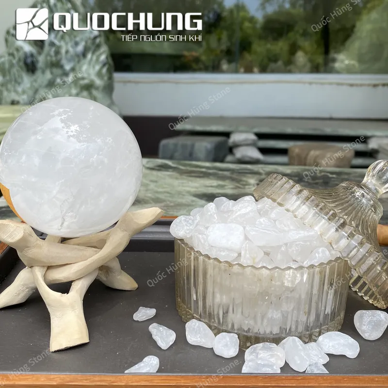 Đá Vụn Thạch Anh Trắng Mài Bóng