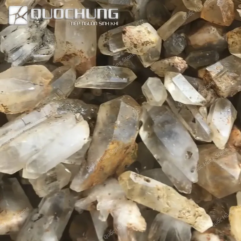 Đá Thạch Anh Trắng Tinh Thể Trấn Trạch( Loại Đẹp)