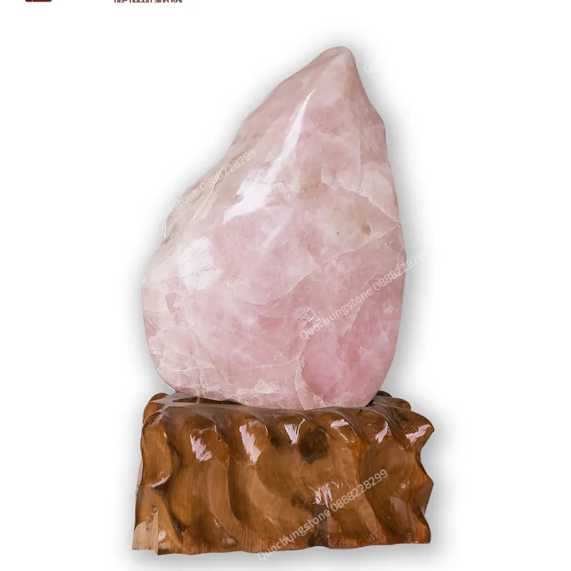 Núi Đá Thạch Anh Hồng Tự Nhiên – Mang Vượng Khí Cho Góc Làm Việc Tinh Tế