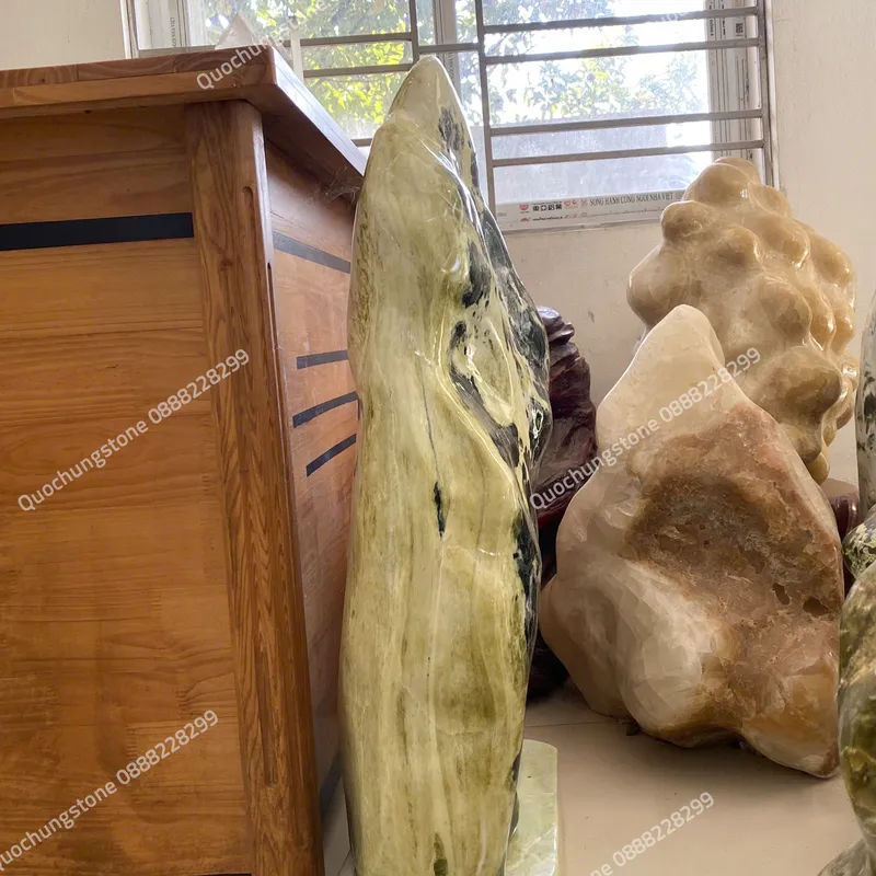 Núi Đá Serpentine Xanh Tự Nhiên 120kg