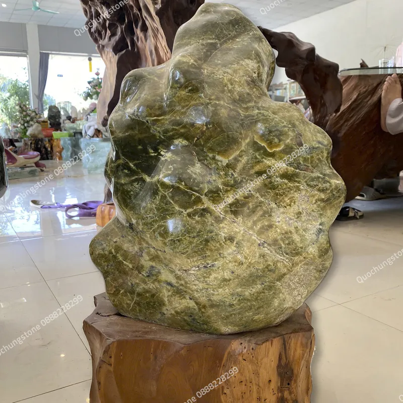 Núi Đá Serpentine Xanh Tự Nhiên 50kg