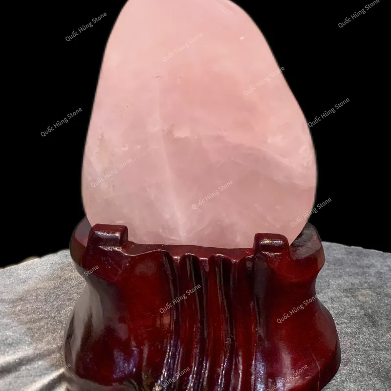 Núi Cảnh Đá Thạch Anh Hồng - 3,5kg