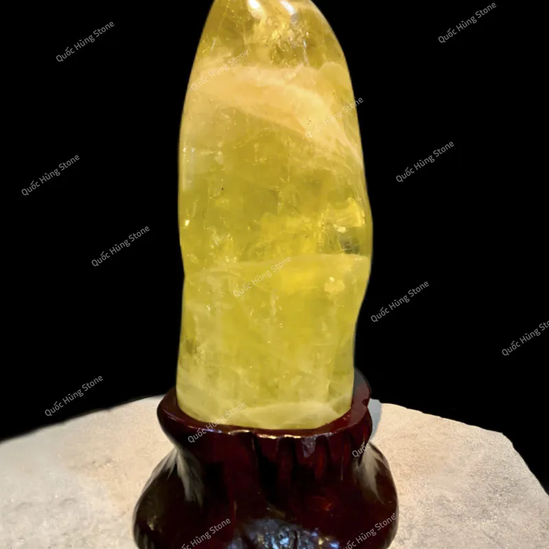 Núi Cảnh Đá Thạch Anh Vàng- 5,9kg