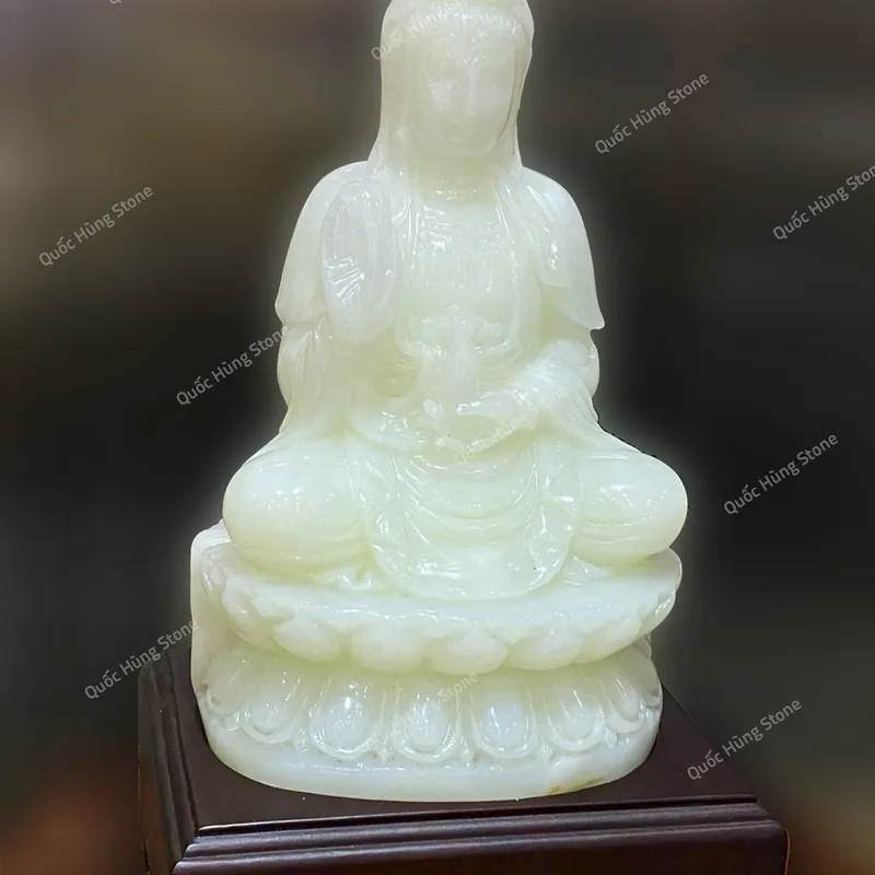 Tác Phẩm Quan Âm Ngọc Onyx 26x16cm