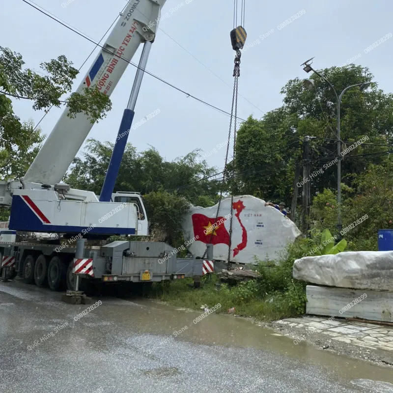 Biển Hiệu Doanh Nghiệp Bằng Đá Nguyên Khối – Tạo Dấu Ấn Đẳng Cấp Cho Thương Hiệu