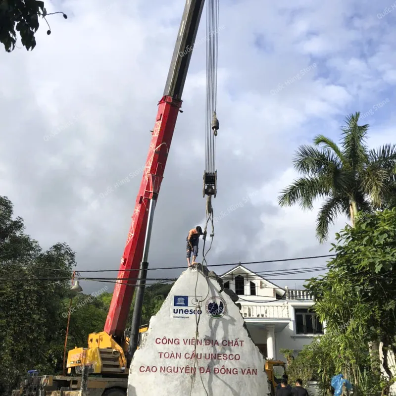  Biển Hiệu Đá và Các Mẫu Biển Hiệu Công Ty Đẹp