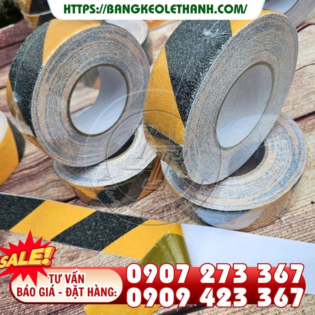 Băng keo chống trượt sọc vàng đen