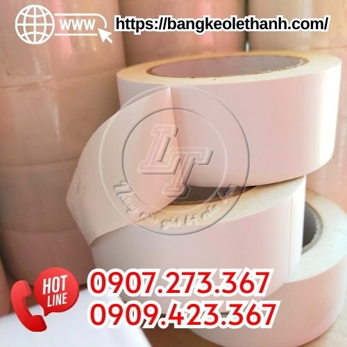Băng keo dán nền màu trắng