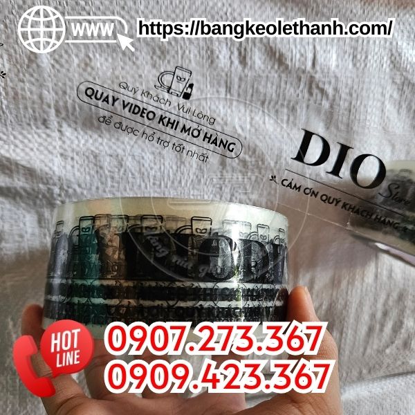 Băng keo in logo nền trong