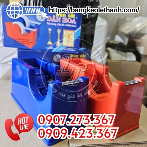Dụng cụ cắt băng keo để bàn