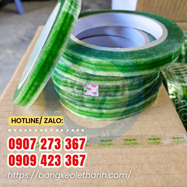 Băng keo in logo 1 màu trên nền trong