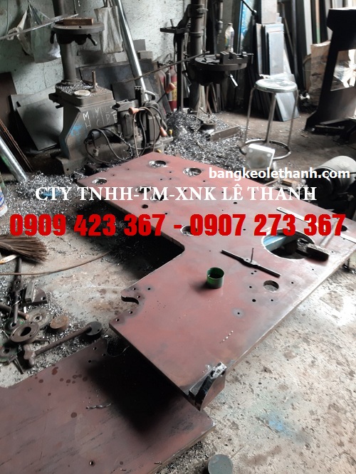 MÁY SẢN XUẤT BĂNG KEO