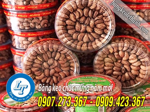 Băng keo chúc mừng năm mới dán hộp hạt điều