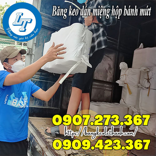 Băng keo dán miệng hộp bánh mứt tết