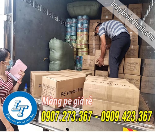Giao hàng màng pe