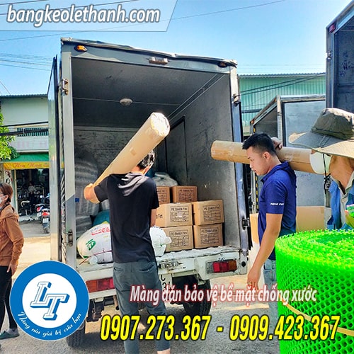 Giao màng bảo vệ bề mặt chống xước