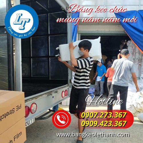 Lên băng keo chúc mừng năm mới