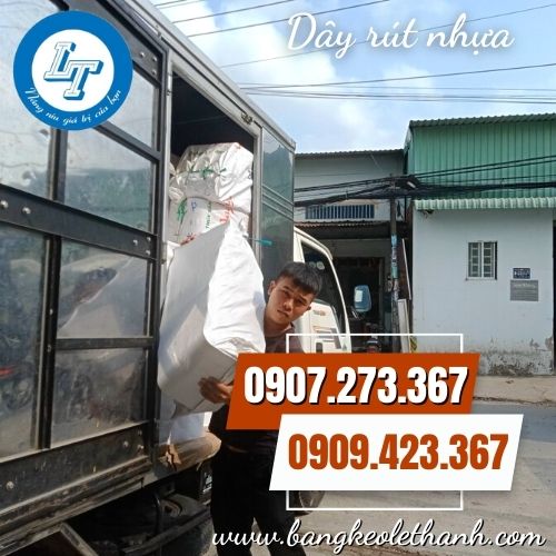Lên dây rút nhựa cho khách