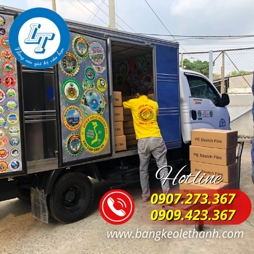 Lên hàng màng pe cho khách hcm