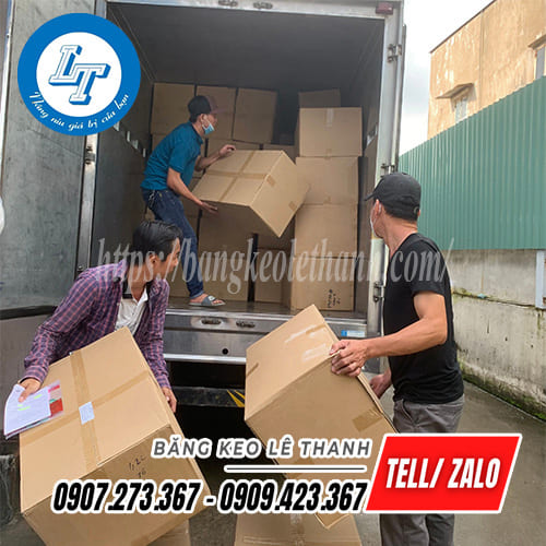 Móc xỏ, dây treo quần áo