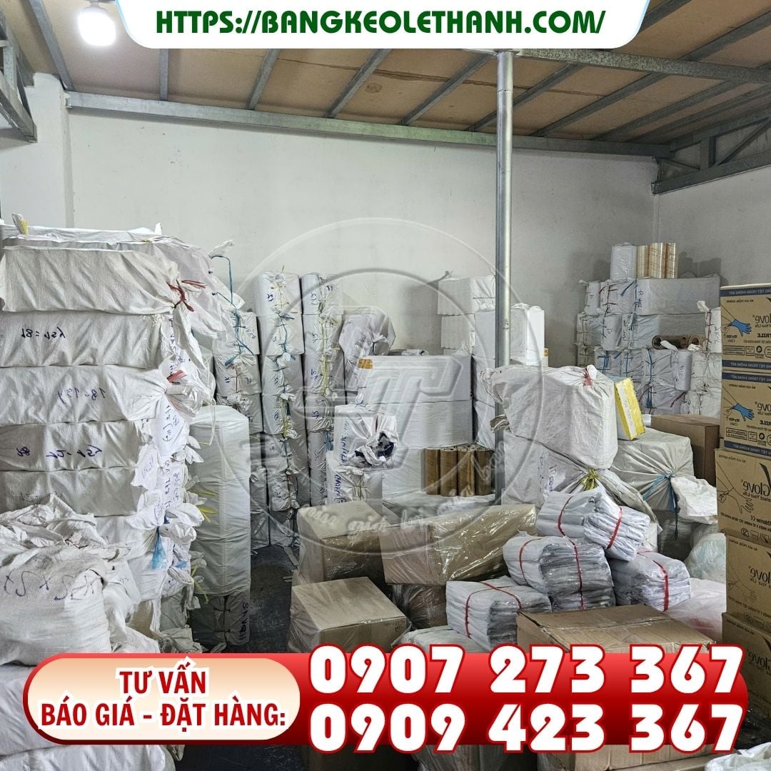 1 góc kho băng keo dán thùng Lê Thanh