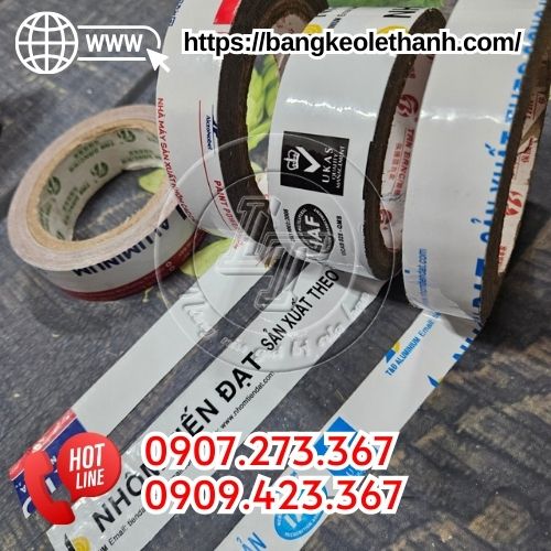 Màng bảo vệ bề mặt trắng đen in chữ, logo