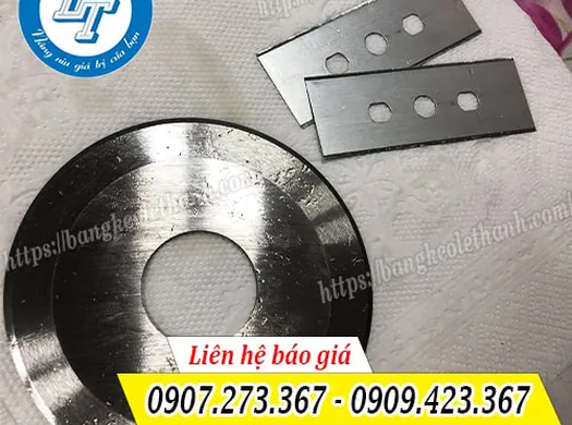 LƯỠI DAO PHÂN CUỘN 5F CỦA MÁY BĂNG KEO TÌM MUA Ở ĐÂU?
