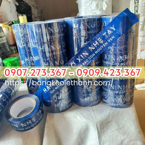 Băng keo in chữ hàng dễ vỡ nền xanh