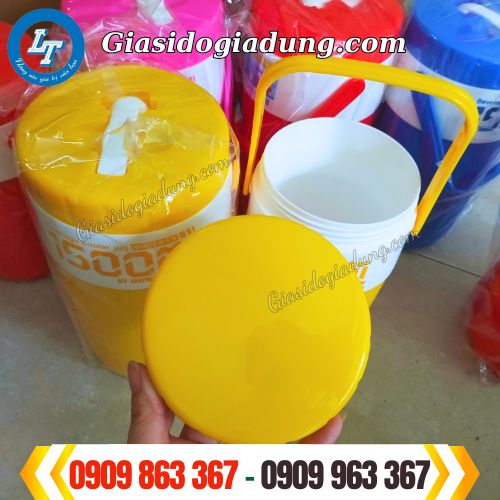 ca nhựa giữ nhiệt đủ dung tich mau săc giá sỉ ưu đãi hôm nay