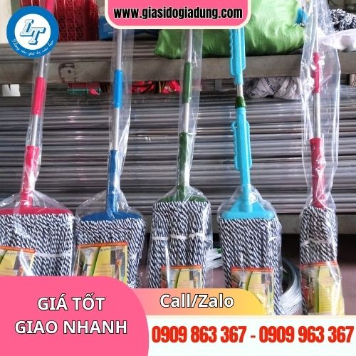 cây lau nhà vắt tay đủ màu chất lượng giá sỉ tốt cho đại lý tphcm