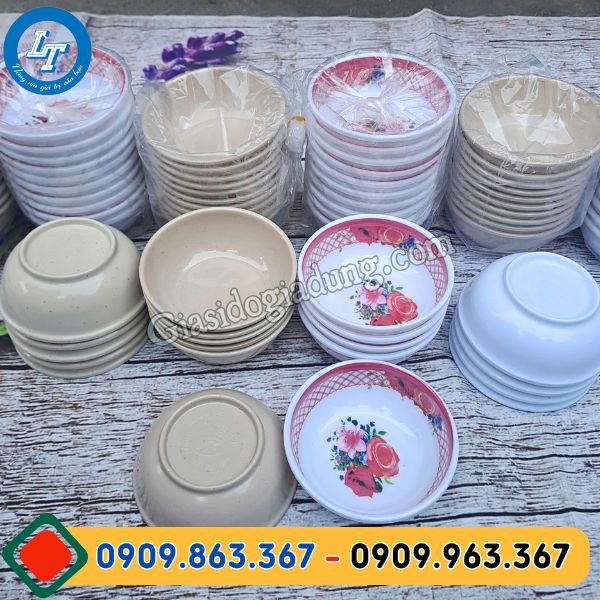 chén nhựa nhỏ giá sỉ tận gốc