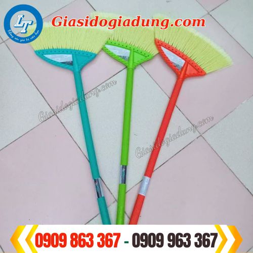 chổi nhựa quét nhà giá sỉ tận gốc