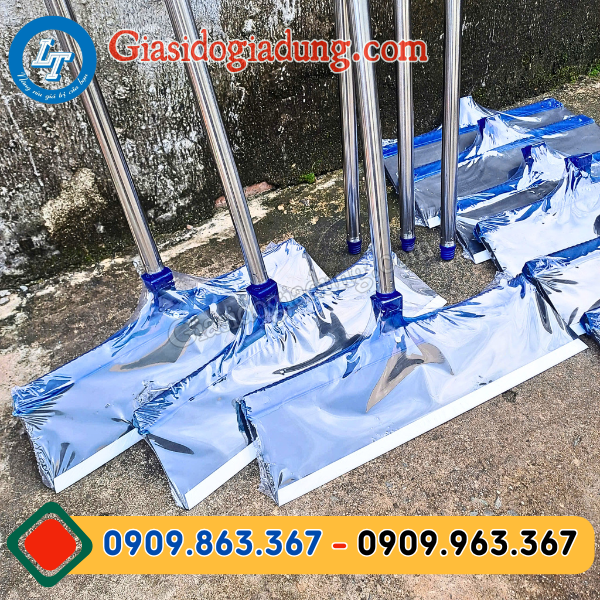 công ty bán sỉ cây gạt đẩy nước cao su cán dài inox giá tận xưởng