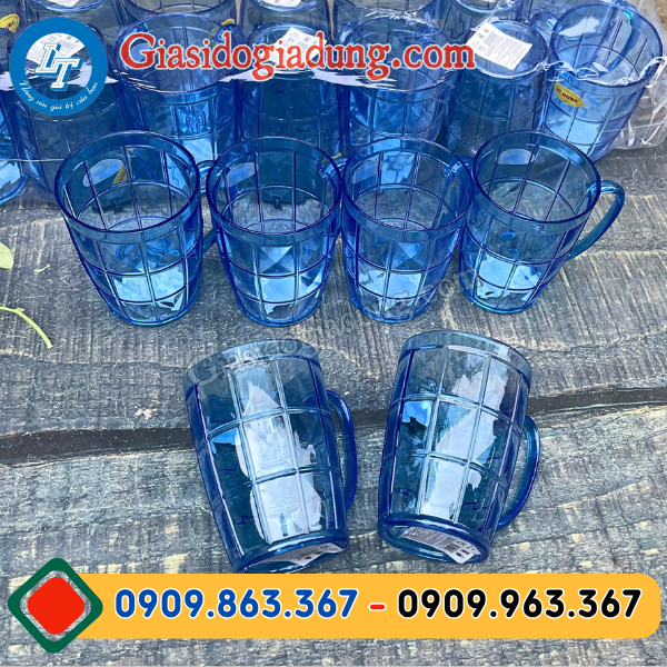 côn try bỏ sỉ ly nhựa trong suốt có quai uống bia giá xưởng