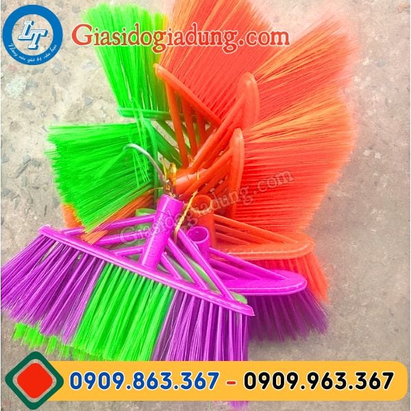 cung cấp sỉ rẻ chổi nhựa quét nước chất lượng giá xưởng