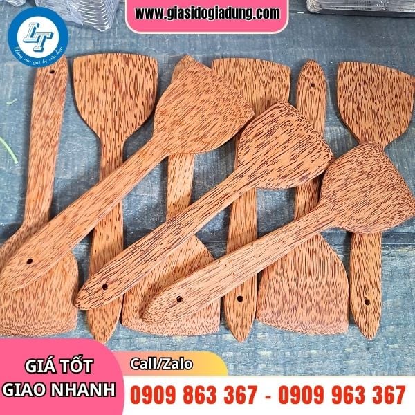 điểm mua sỉ sạn xẻng bằng gỗ giá hấp dẫn