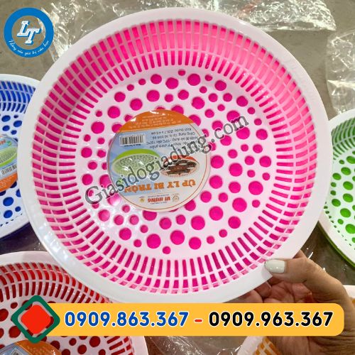 khay up ly cốc nhựa tròn giá sỉ cực rẻ